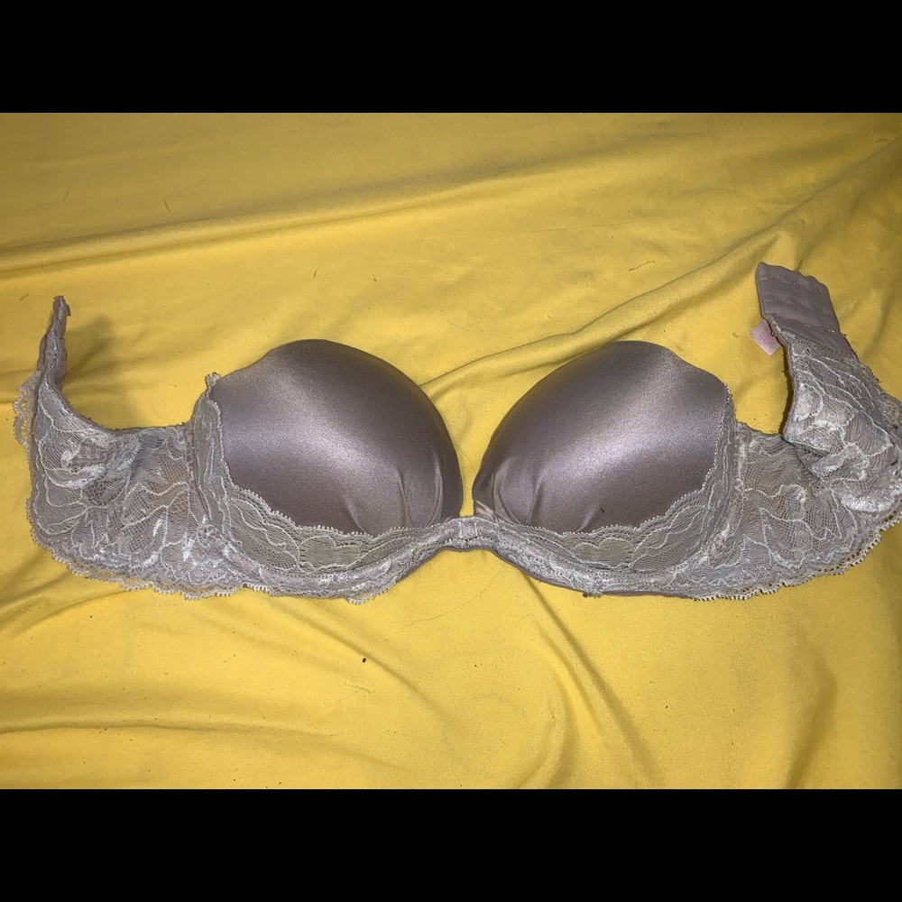 Victoria's Secret strapless bra